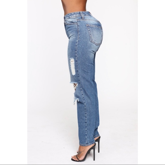 Fashion Nova Kia Boyfriend Jeans - Medium Blue - Picture 4 of 6